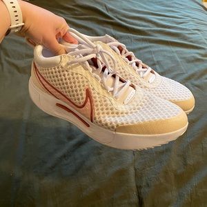 NikeCourt Zoom Pro HC